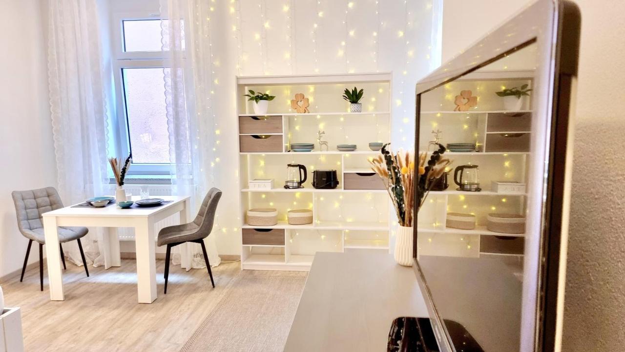 Stadtgarten-Studios - Im Zentrum Mit Parkplatz Weingarten  Zewnętrze zdjęcie